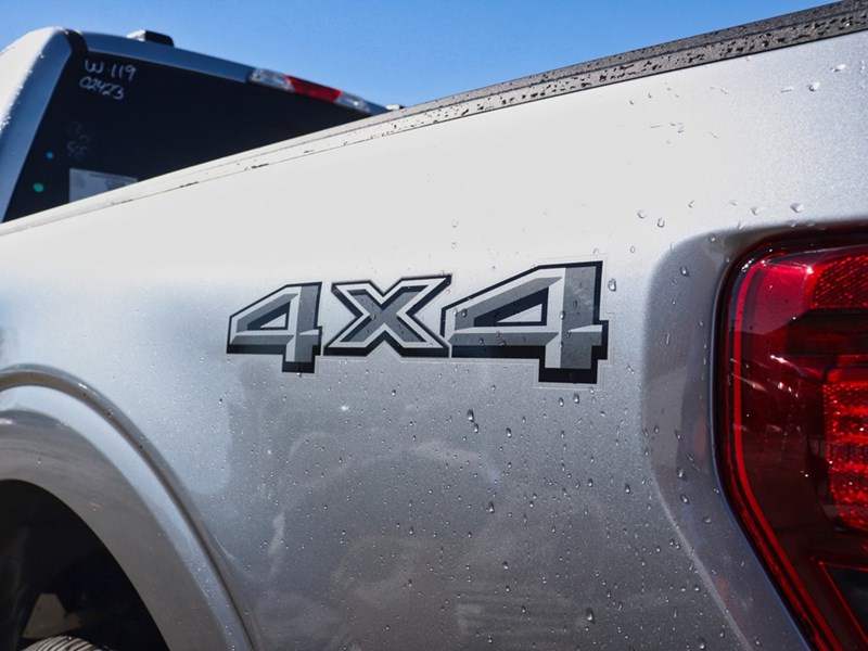 2025 Ford F-150 XLT | 4X4 | 2.7L | 302A | BLACK PK PLUS |360 | 20s