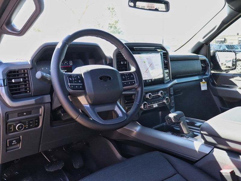 2025 Ford F-150 XLT | 4X4 | 2.7L | 302A | BLACK PK PLUS |360 | 20s