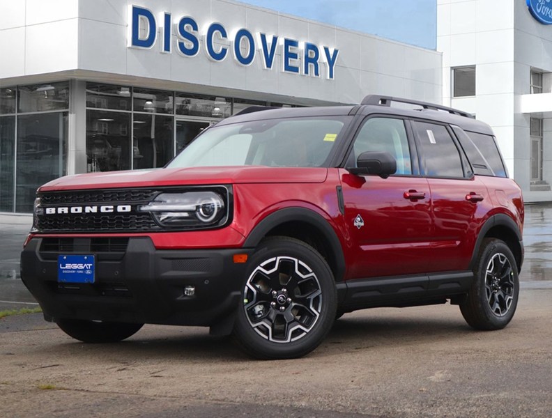2026 Ford Bronco Sport Outer Banks | 4X4 | 1.5L | Roof | Tech Pkg
