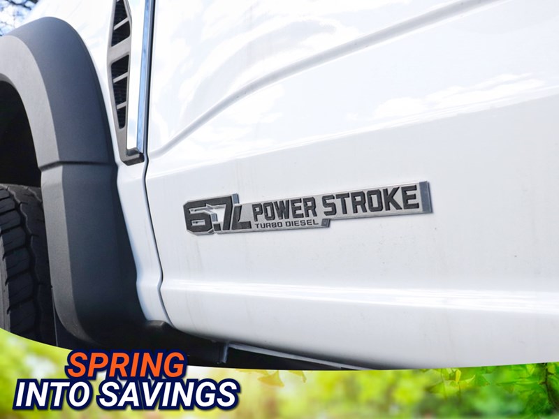 2024 FORD SUPER DUTY F-600 DRW XL 4WD Reg Cab 145