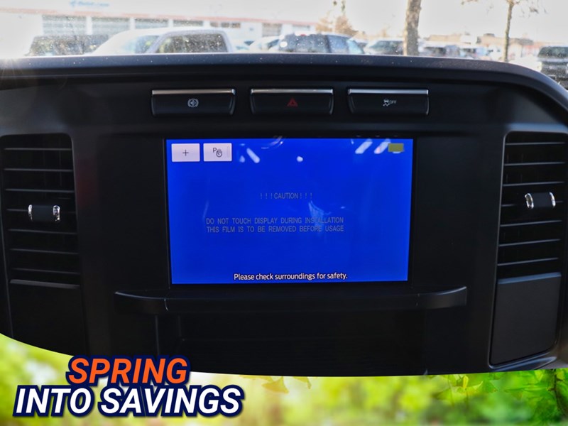 2024 FORD SUPER DUTY F-600 DRW XL 4WD Reg Cab 145