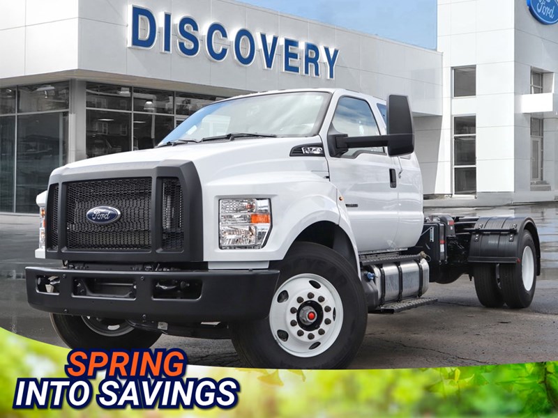 2025 FORD SUPER DUTY F-750 STRAIGHT FRAME SuperCab