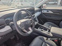 2026 Ford Explorer Active W/200A Pkg 4WD