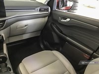 2025 FORD ESCAPE PHEV FWD