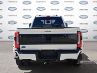 2025 FORD F-450 PLATINUM 4WD CREW CAB 8' BOX