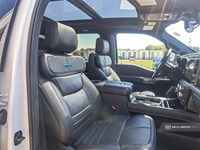 2025 FORD F-450 PLATINUM 4WD CREW CAB 8' BOX