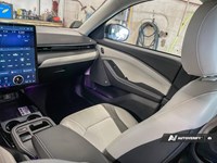 2025 Ford Mustang Mach-E Premium AWD