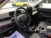 2025 Ford Mustang Mach-E Premium AWD