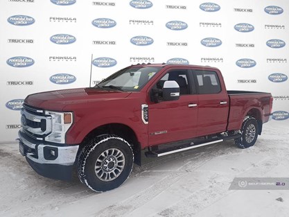 2022 FORD F-250 XLT 4WD CREW CAB 6.75' BOX