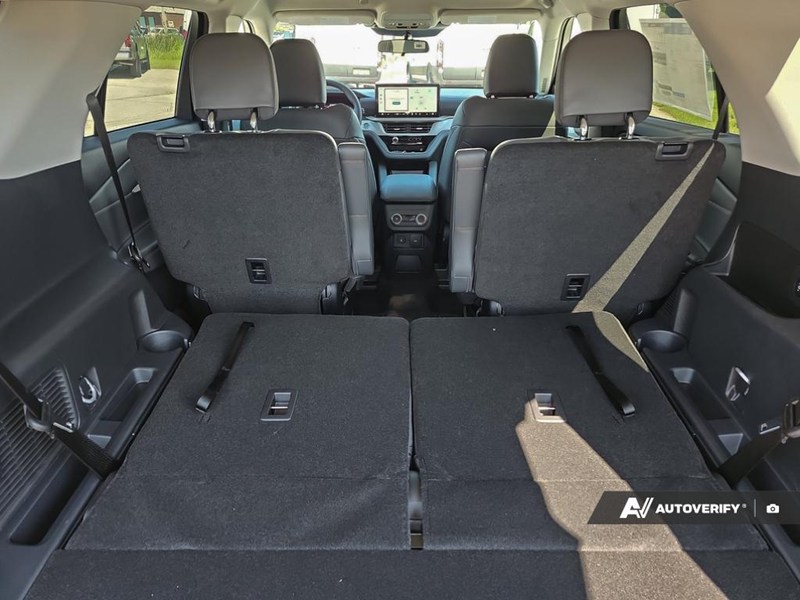 2026 Ford Explorer Active W/200A Pkg 4WD