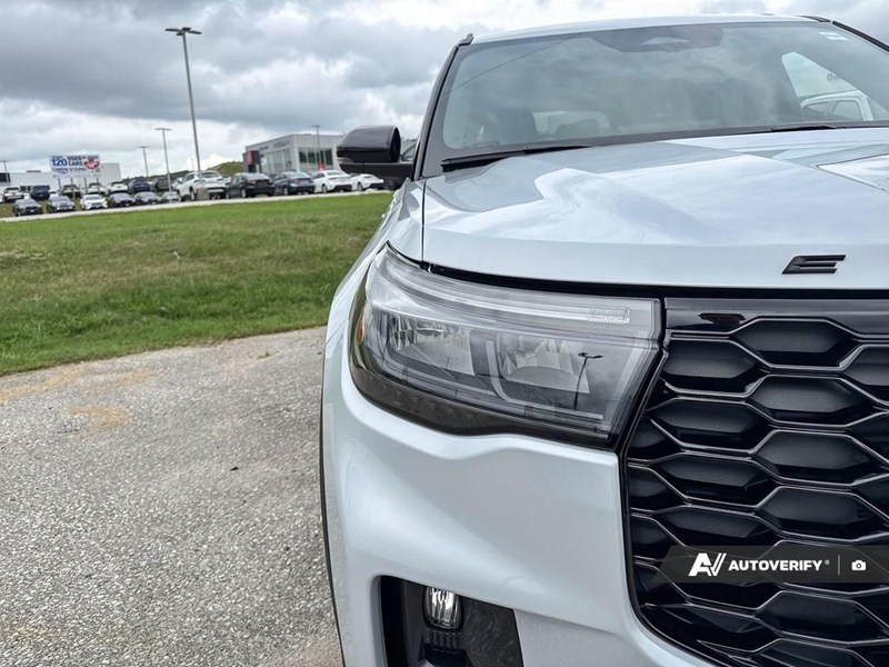 2026 Ford Explorer St-Line 4WD