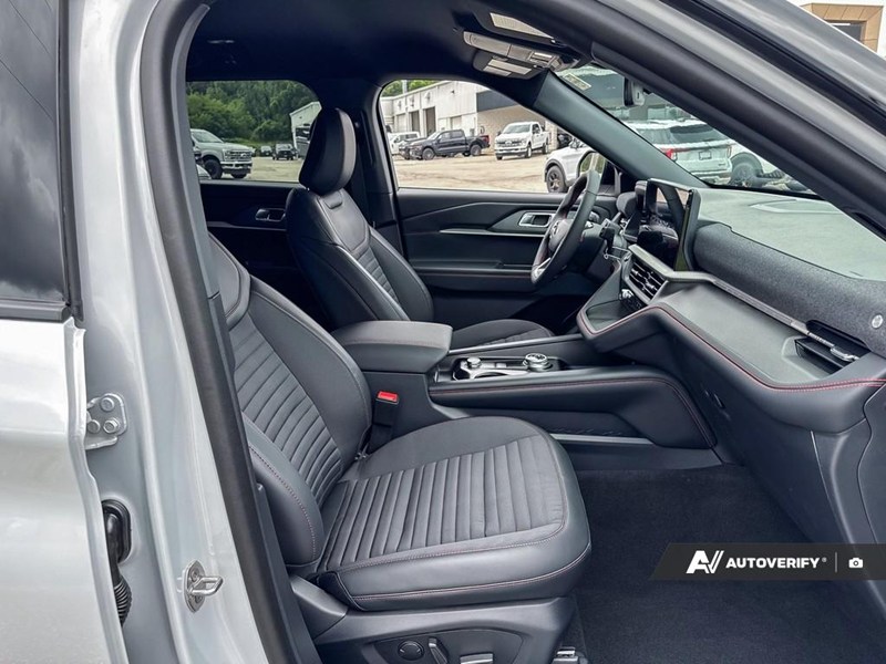 2026 Ford Explorer St-Line 4WD