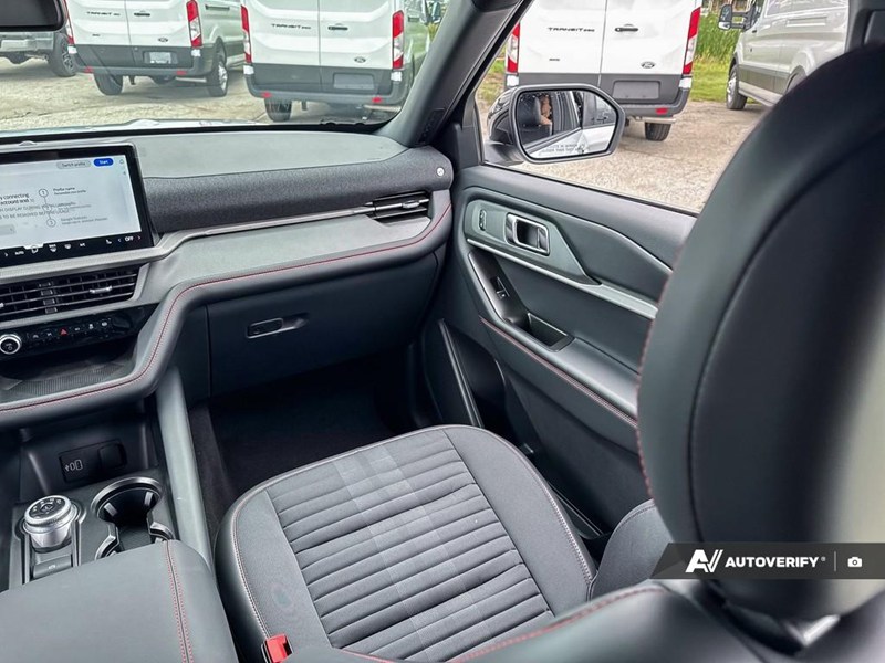2026 Ford Explorer St-Line 4WD