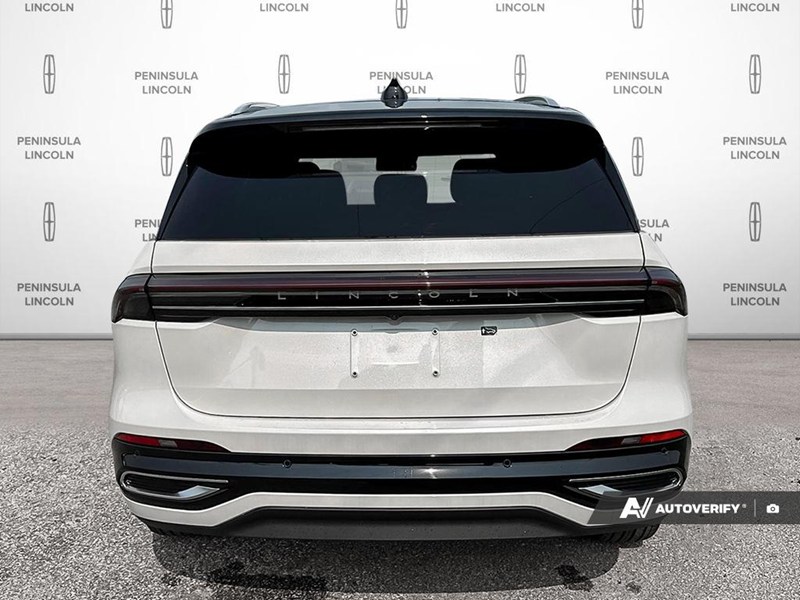 2026 Lincoln Nautilus Reserve AWD