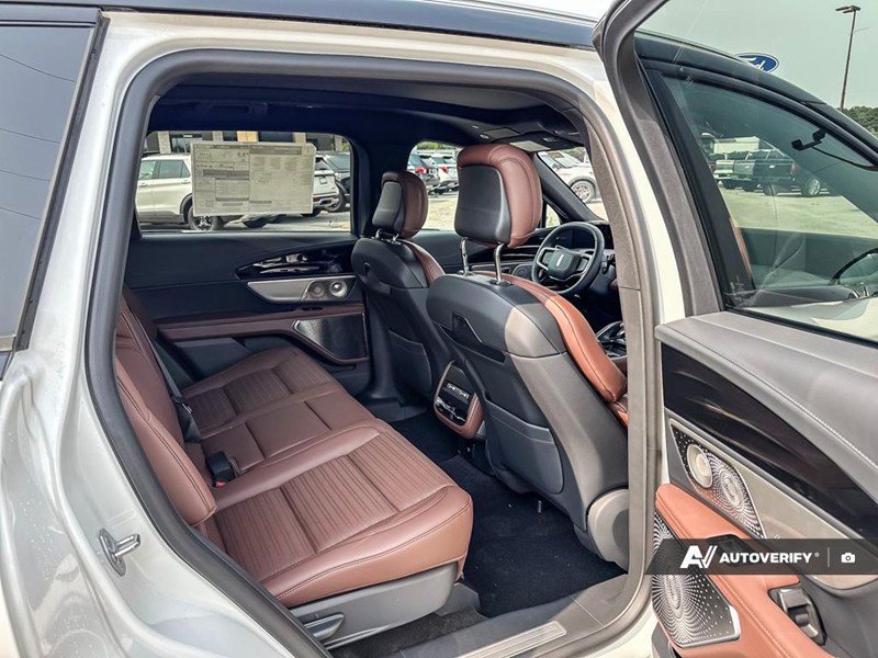 2026 Lincoln Nautilus Reserve AWD