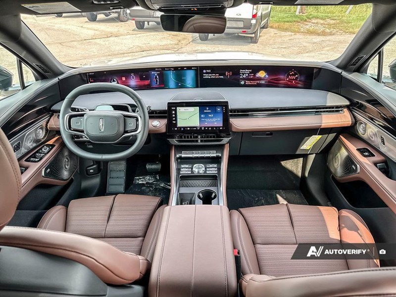 2026 Lincoln Nautilus Reserve AWD
