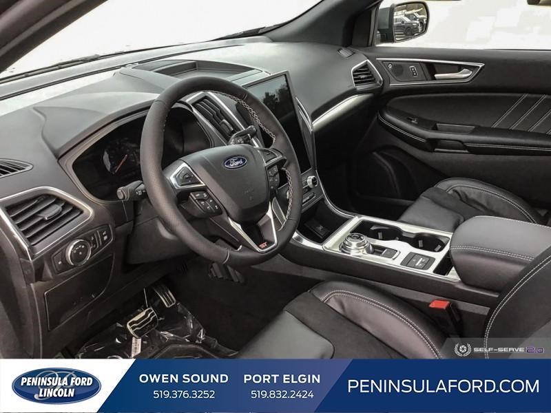 2022 Ford Edge ST