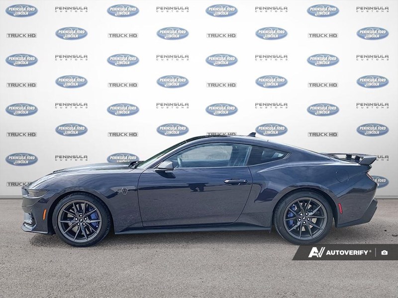 2025 Ford Mustang Dark Horse Fastback