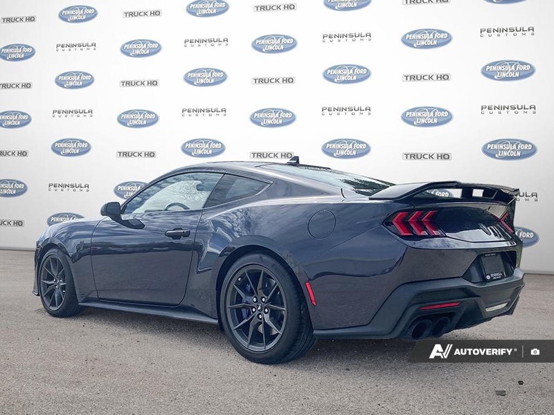 2025 Ford Mustang Dark Horse Fastback