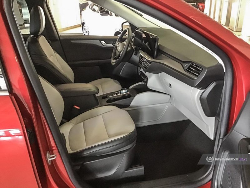 2025 FORD ESCAPE PHEV FWD