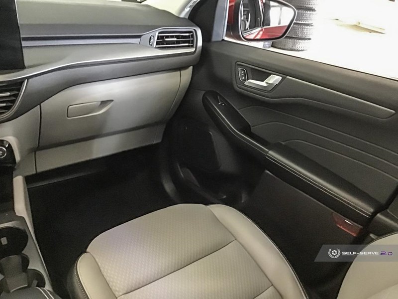 2025 FORD ESCAPE PHEV FWD