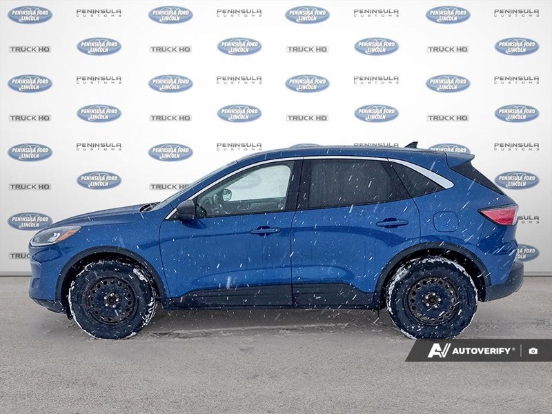 2022 FORD ESCAPE SE HYBRID AWD