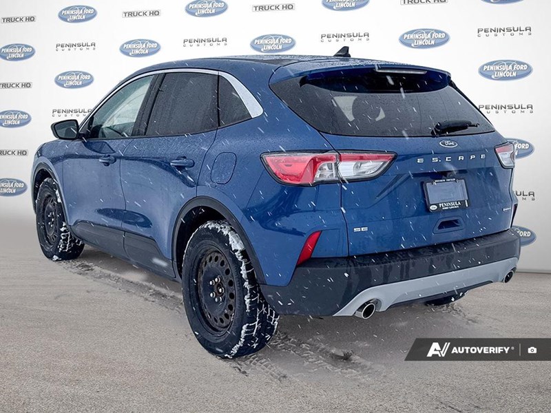 2022 FORD ESCAPE SE HYBRID AWD