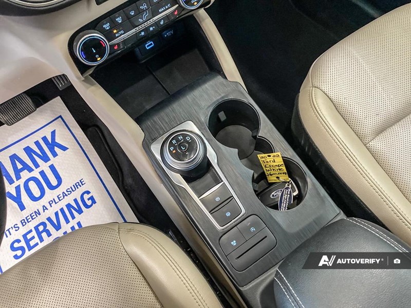 2022 Ford Escape Sel AWD