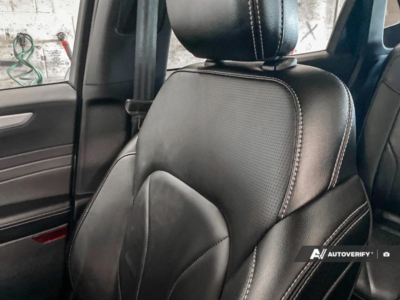 2025 Ford Escape Platinum AWD