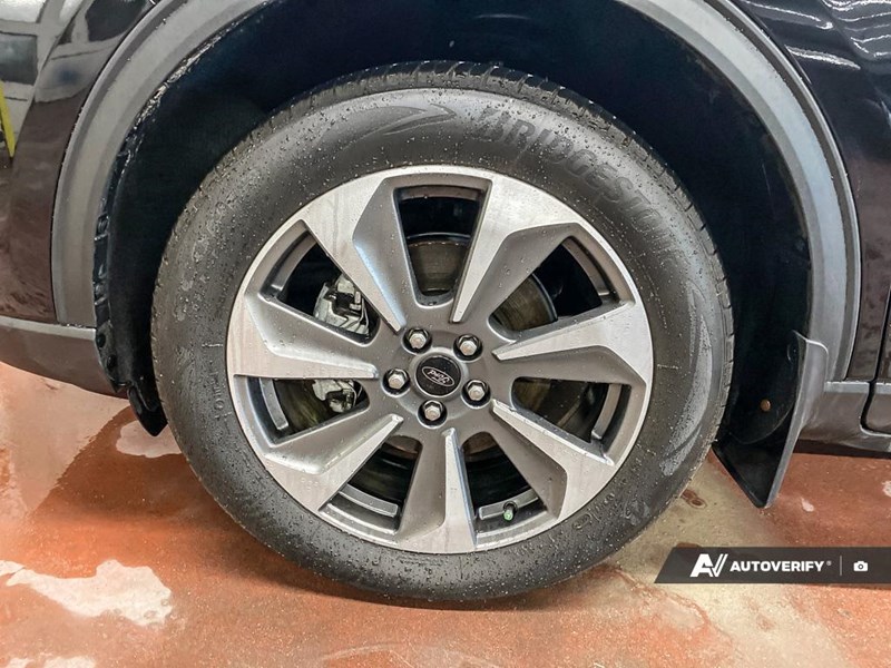 2025 Ford Escape Platinum AWD