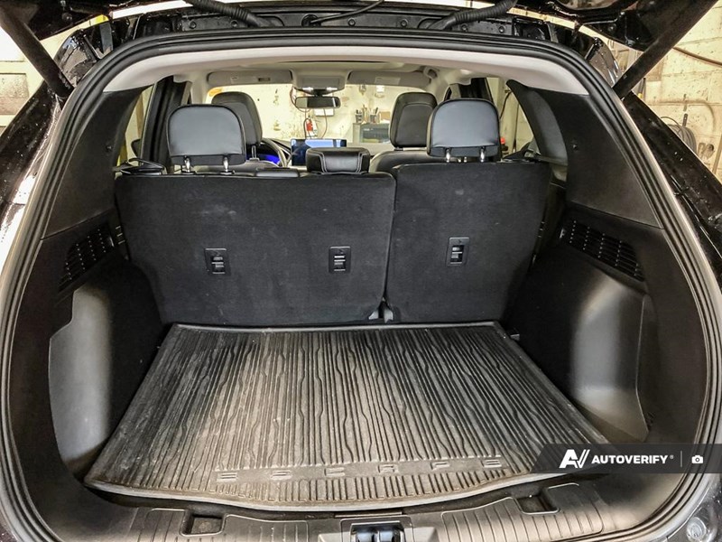 2025 Ford Escape Platinum AWD