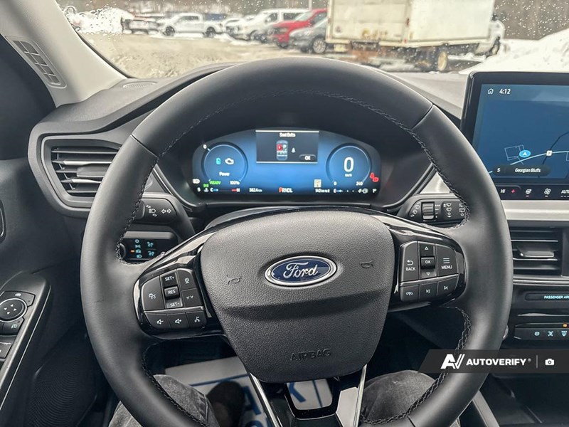 2026 FORD ESCAPE PLATINUM AWD