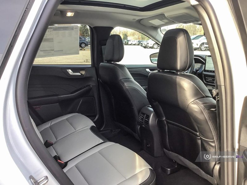 2025 FORD ESCAPE PLATINUM AWD