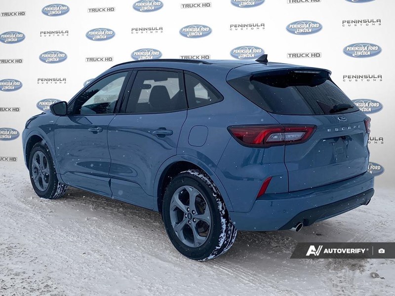 2024 Ford Escape ST-Line AWD
