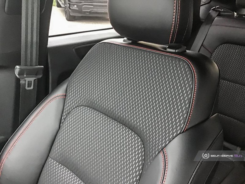 2025 FORD ESCAPE ST-LINE AWD