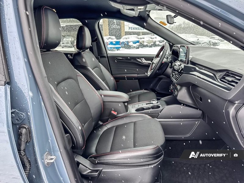 2025 FORD ESCAPE ST-LINE AWD