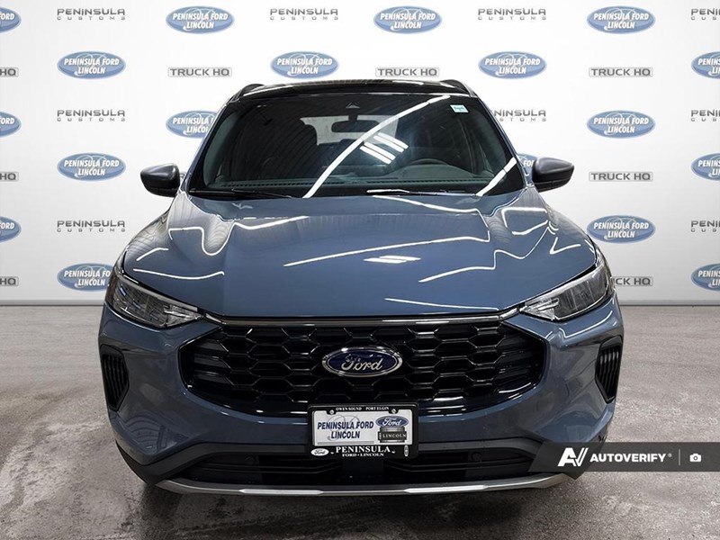 2026 Ford Escape ST-Line AWD