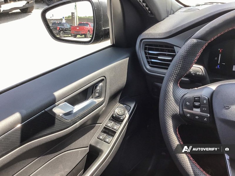 2025 FORD ESCAPE ST-LINE AWD