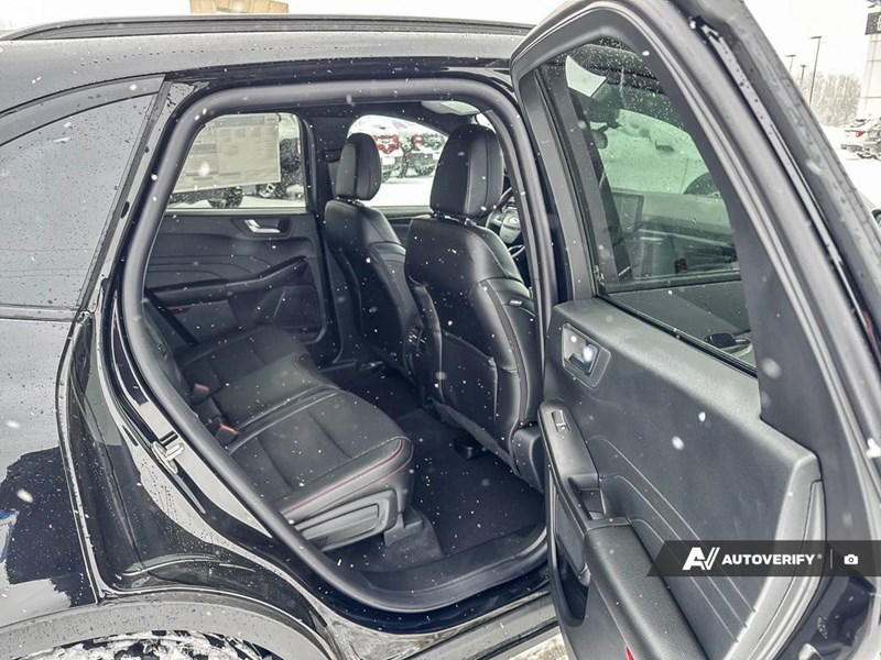 2026 Ford Escape ST-Line AWD