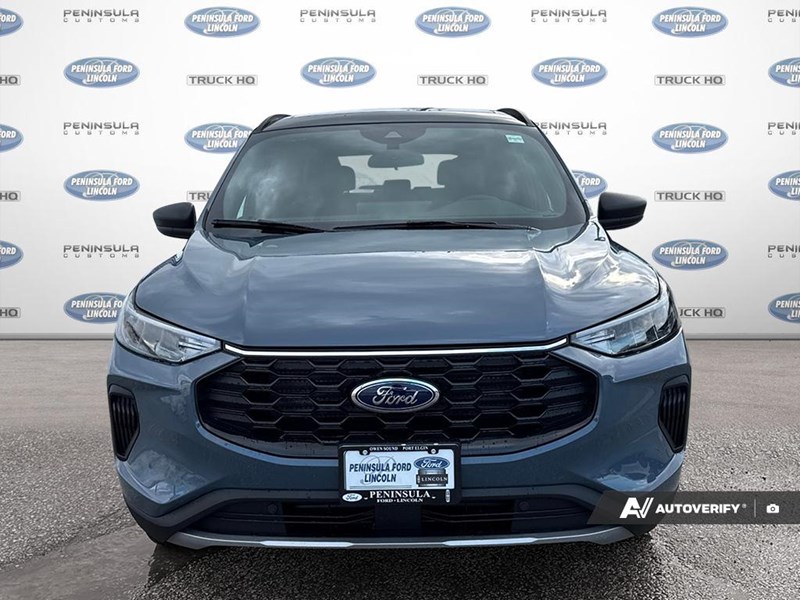 2026 Ford Escape ST-Line AWD