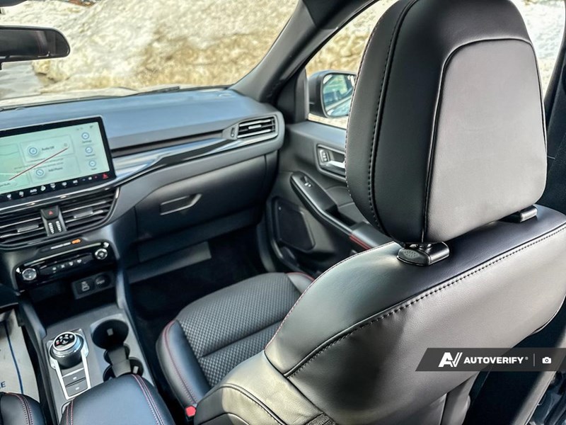 2026 Ford Escape ST-Line AWD