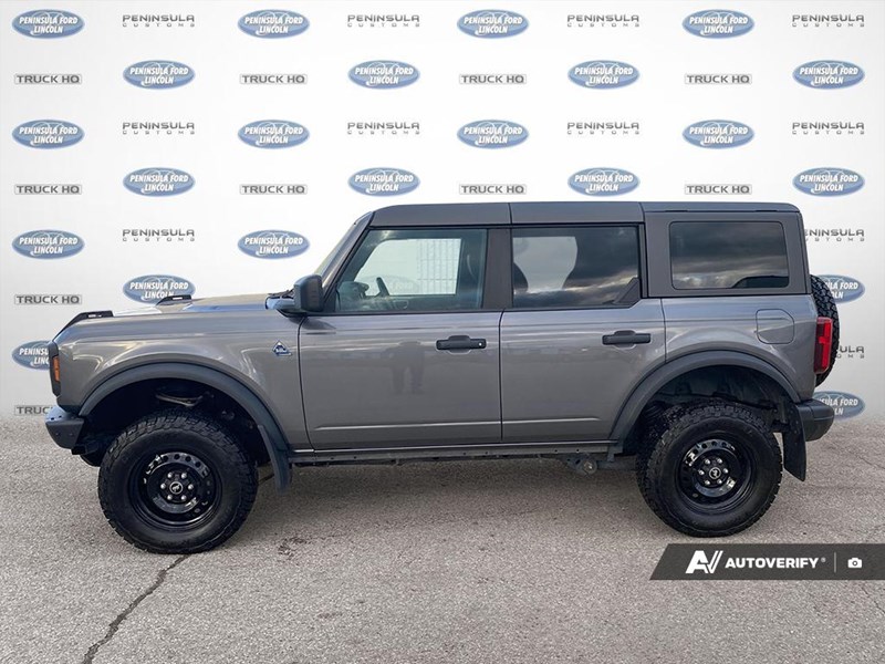 2023 FORD BRONCO BLACK DIAMOND 4 DOOR 4X4