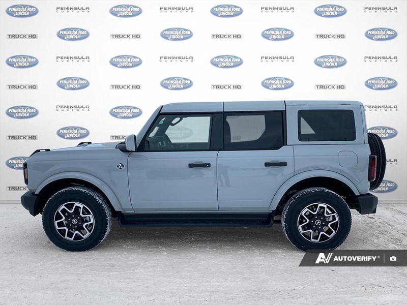 2026 Ford Bronco Outer Banks 4 Door 4x4