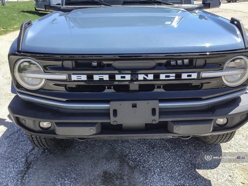 2025 FORD BRONCO OUTER BANKS 4 DOOR 4X4