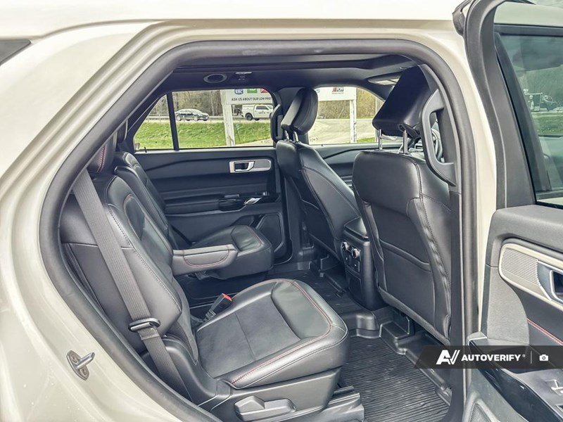 2023 Ford Explorer St-Line 4WD