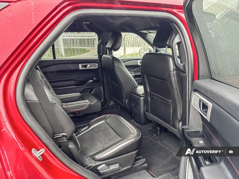 2022 Ford Explorer St-Line 4WD