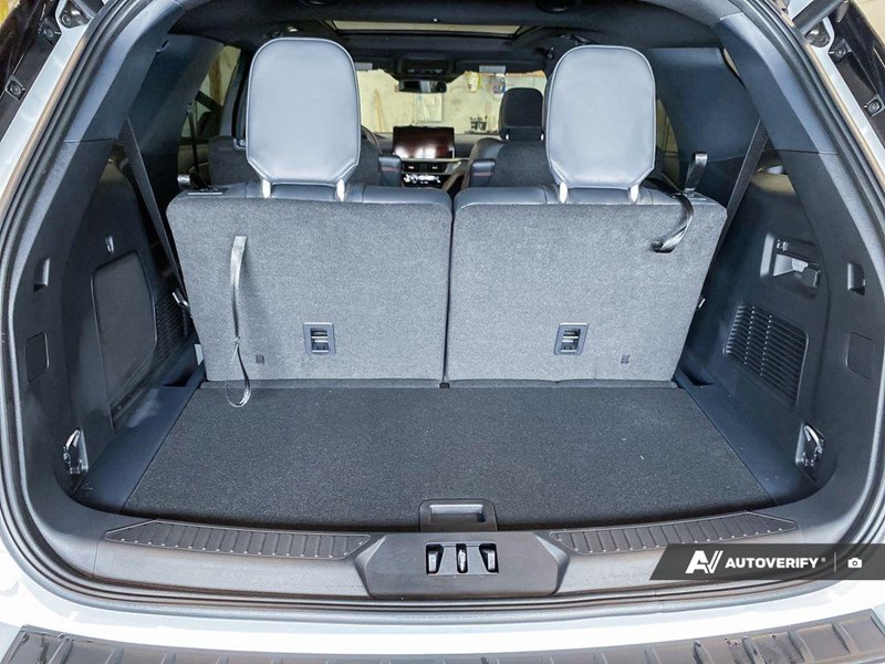 2026 Ford Explorer ST-Line 4WD