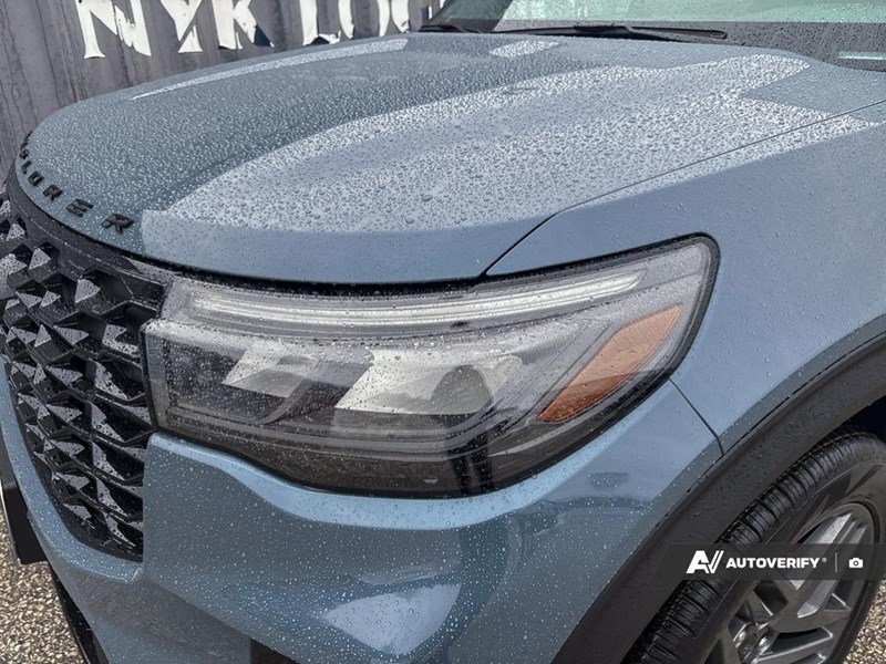 2026 Ford Explorer ST-Line 4WD