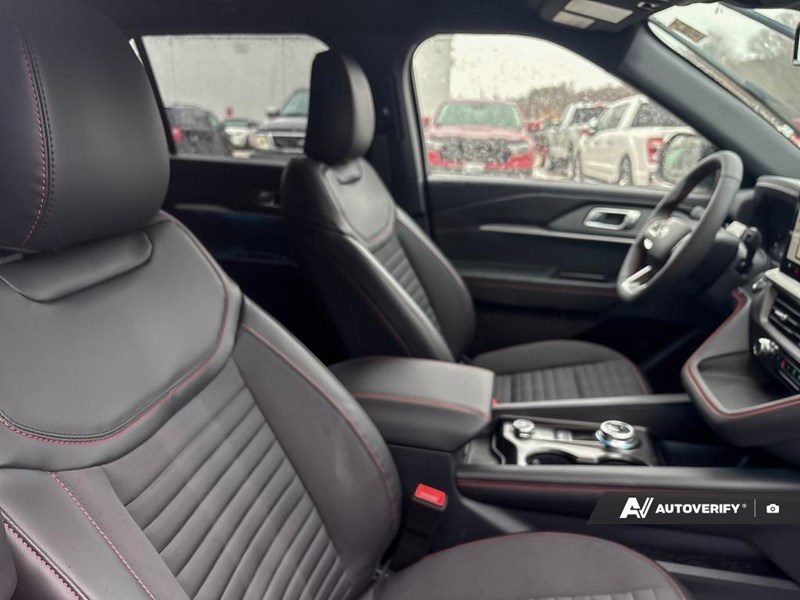 2026 Ford Explorer ST-Line 4WD