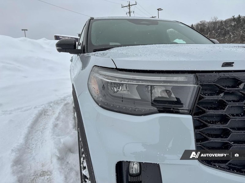 2026 Ford Explorer ST 4WD